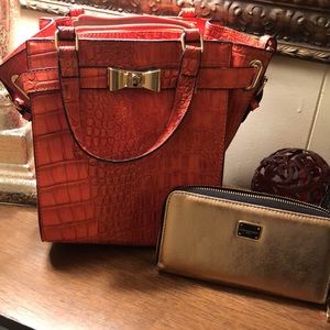 Pocketbook and wallet